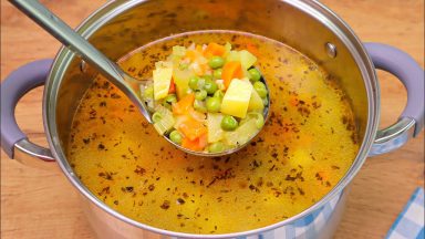 Ich koche diese Gemüsesuppe jeden Tag essen! Diese Suppe ist wie Medizin für meinen Magen.